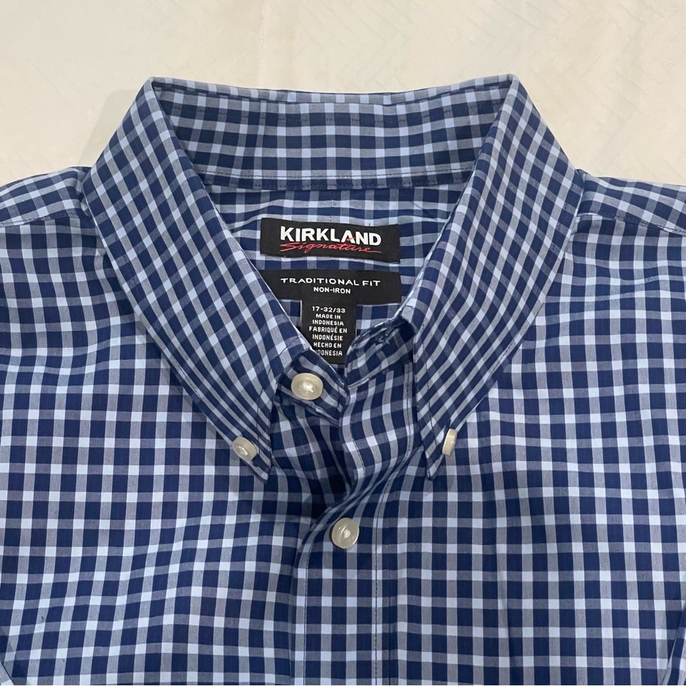 Kirkland Signature Mens Non Iron Traditional Fit Button Down Dress Shirt Plaid